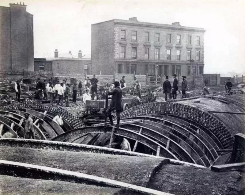 球星卡套免费送｜冠军之夜和“三喵军团”一起围观，等你来领奖~