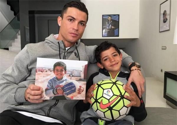 足球明星萌娃,足球巨星遇到篮球巨星