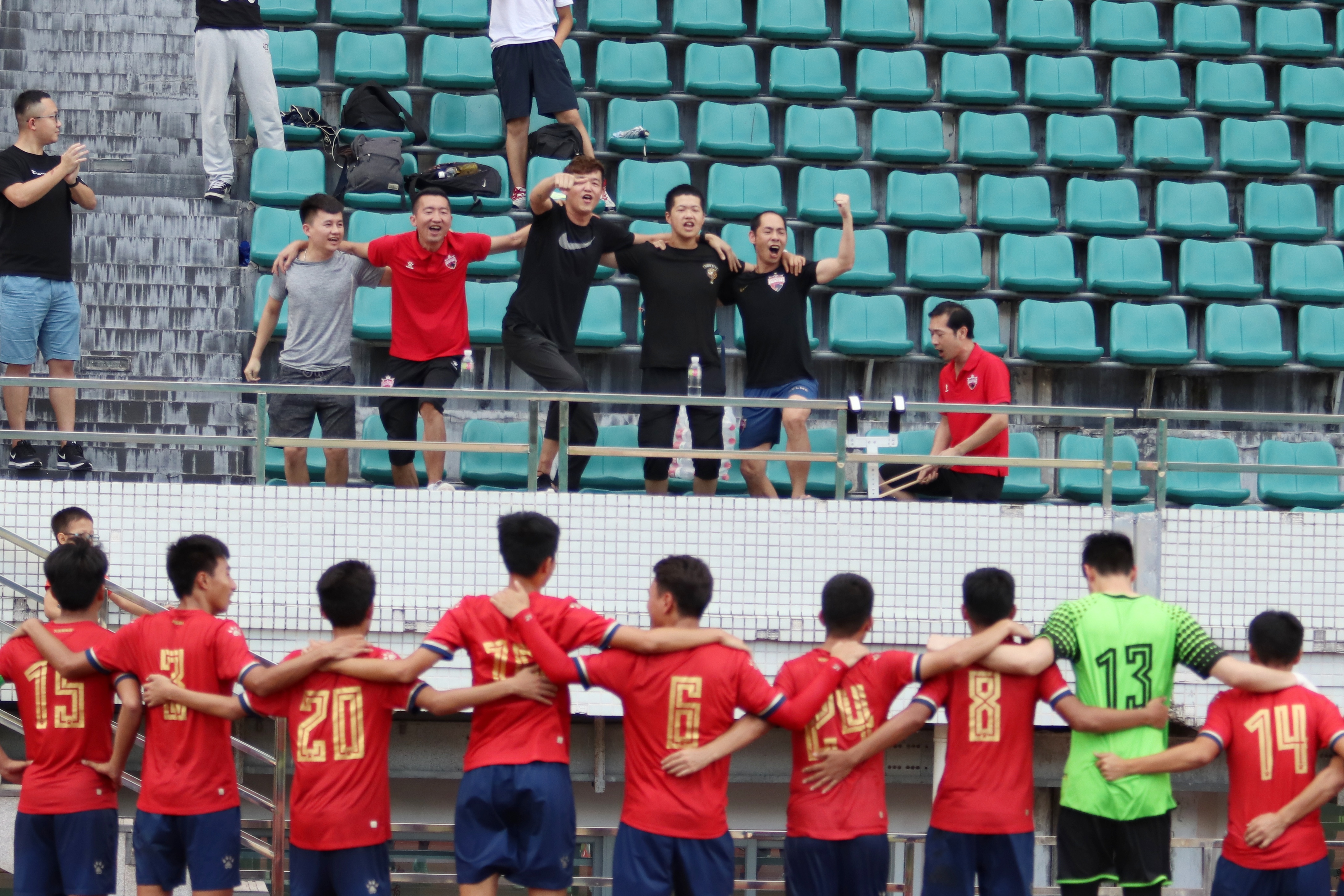 青超u19鲁能vs绿城,中青超u19深圳佳兆业