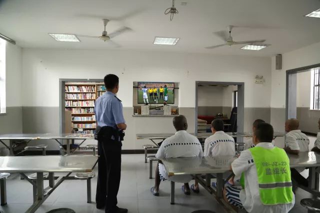 看“球”明理，青浦监狱外国籍服刑人员“世界杯”主题教育走心了！