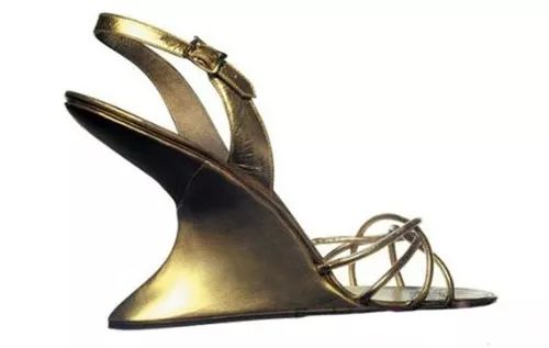 意大利salvatoreferragamo图片,salvatoreferragamo2022春夏