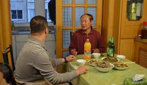 婆媳关系不好能跟岳父抱怨吗,婆媳为什么不像丈母娘女婿好相处