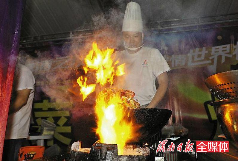 世界杯啤酒赛,激情世界杯啤酒之夜盛大开幕
