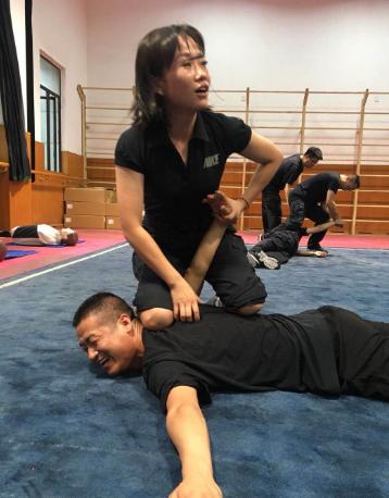 陕西渭南：「警星耀临渭」巾帼八零后警营女标兵周佼