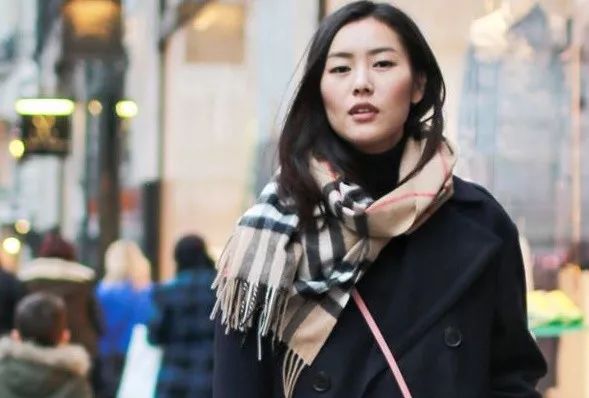 burberry跌落神坛,burberry细节解析