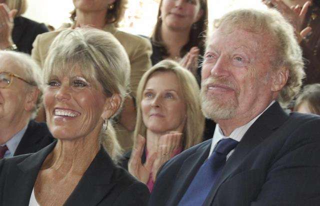 比王健林还有钱,比王思聪还豪的富二代