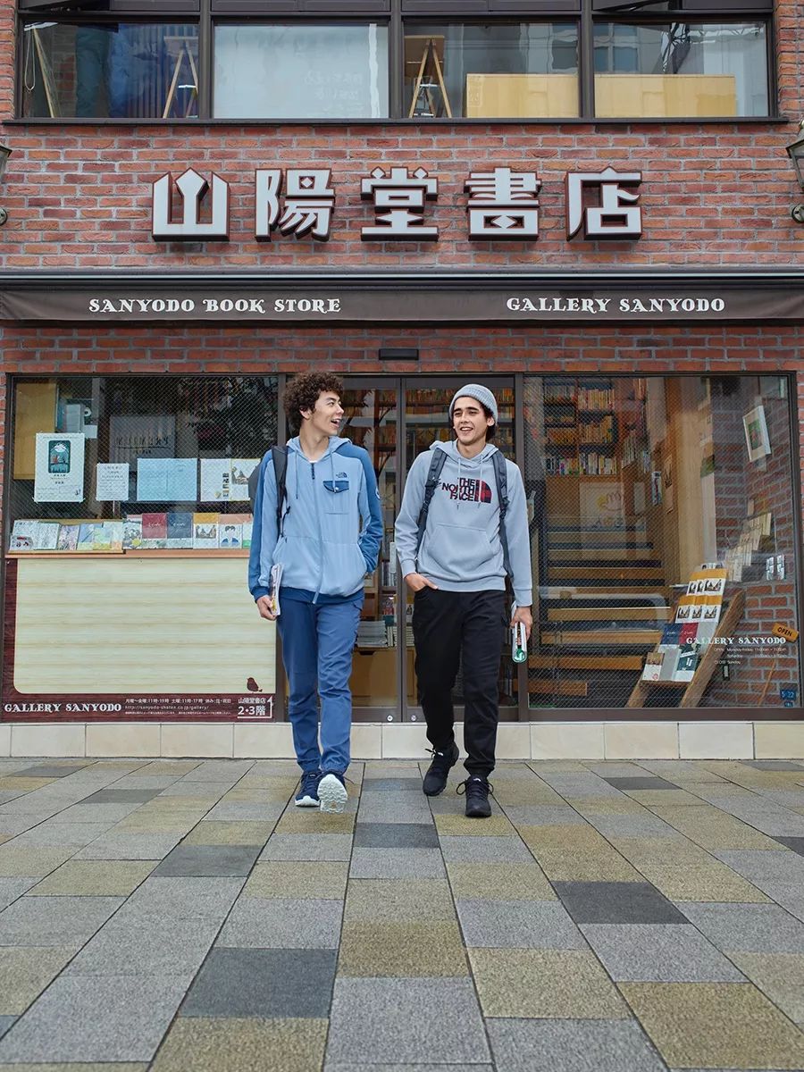 娼椈蹇salomon鍙戝竷鍏ㄦ柊铻嶅悎,娼椈蹇