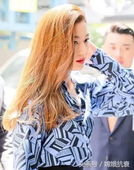 治痘痘避免日光和紫外线照射,研究紫外线对痘痘的影响