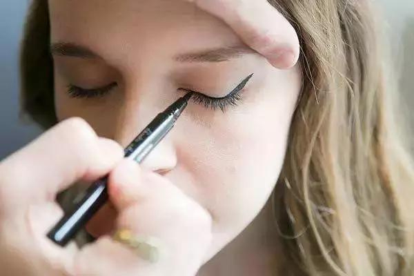 猫咪妆简易画法,可爱猫咪妆简单