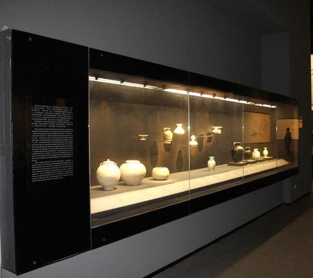 展艺展柜定制厂家,定做展示展柜推荐