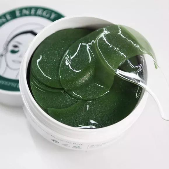 下眼袋的细纹比较多怎么救,眼袋每天怎样按摩