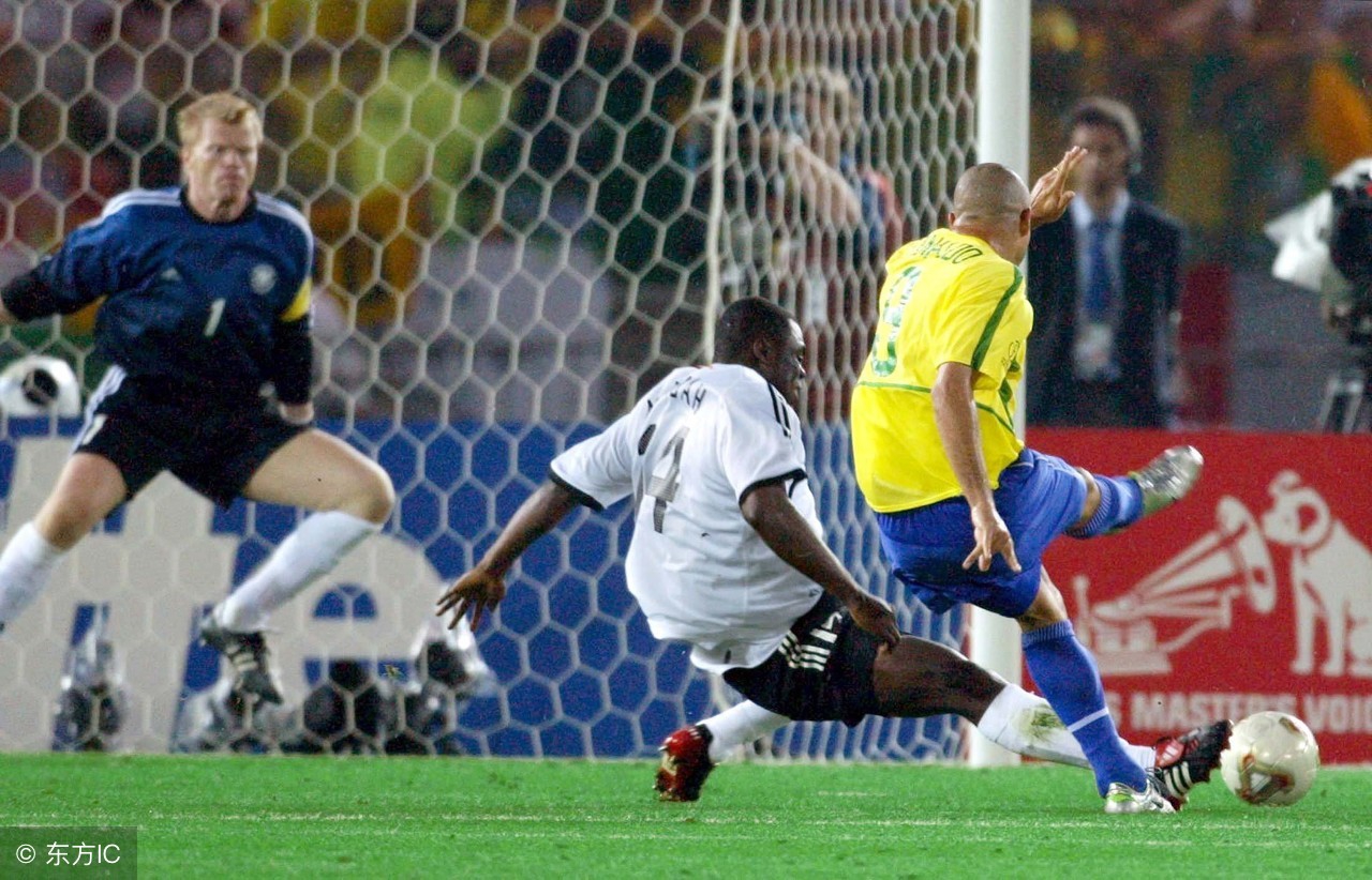 菲戈和齐达内盘带,齐达内罗纳尔多皇马精彩盘带