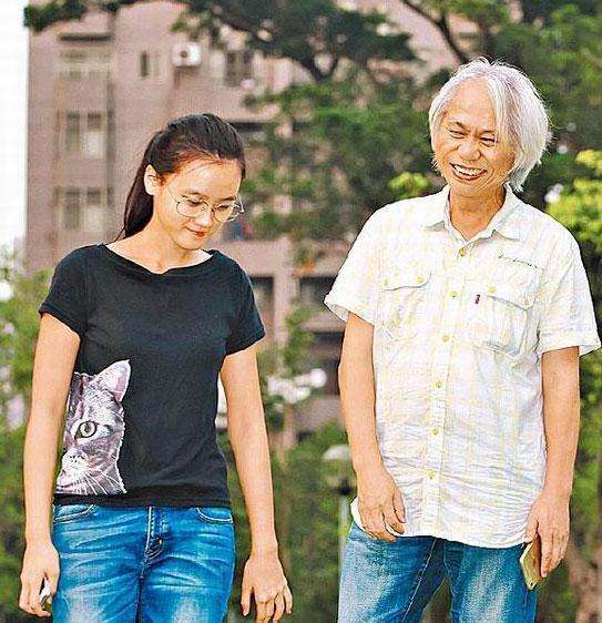 “爷孙恋”被曝女方怀孕时分手？两人用这种方式给出了回复