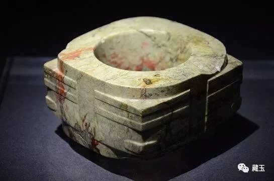 和田玉会和钻石一样崩盘吗,翡翠钻石和田玉