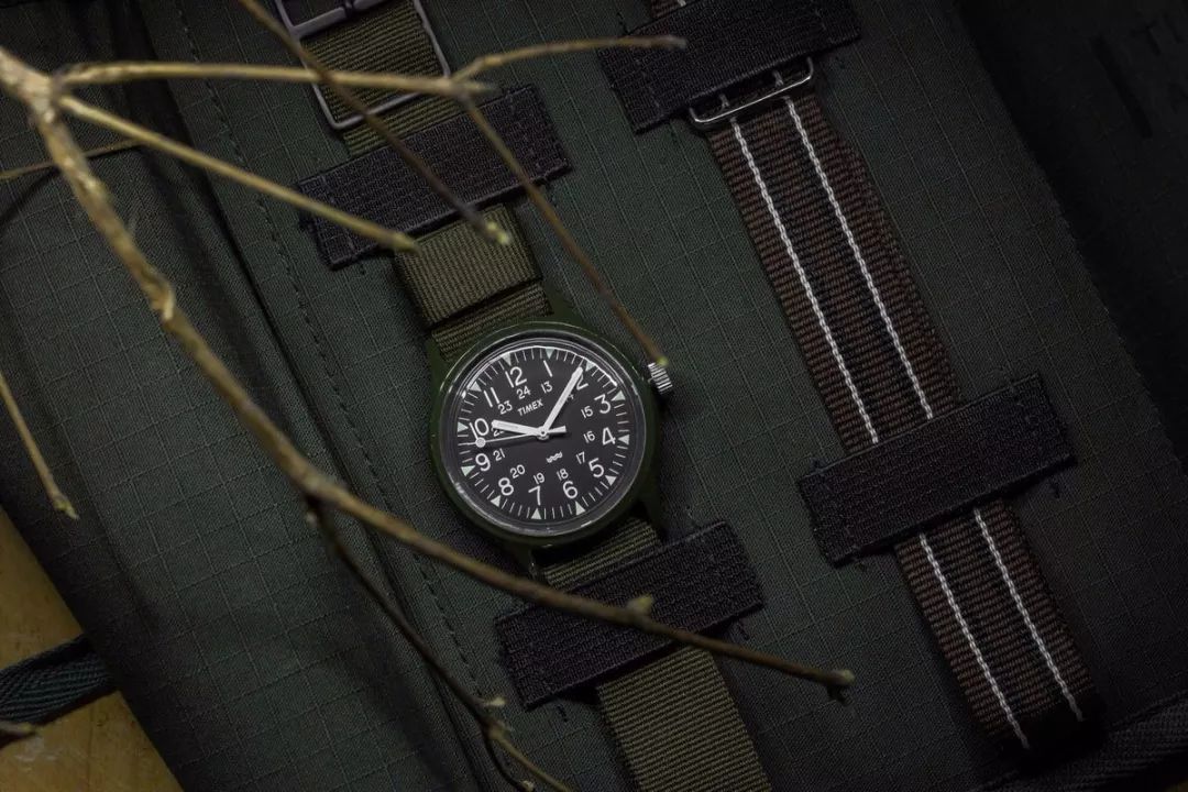 你有你的Rolex，我有我的“玩具”电子表│老司机的十件套