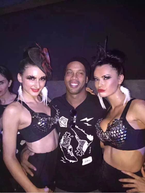 为什么国外球星大多都是贫民窟的,国足上个世纪到底有多强