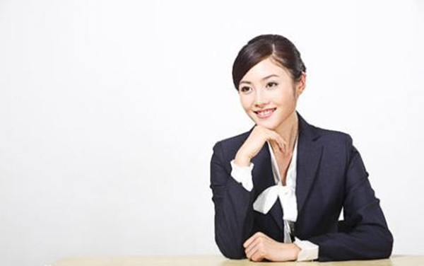 一个职场女性告诉你，遇到上司骚扰后，应该怎么做