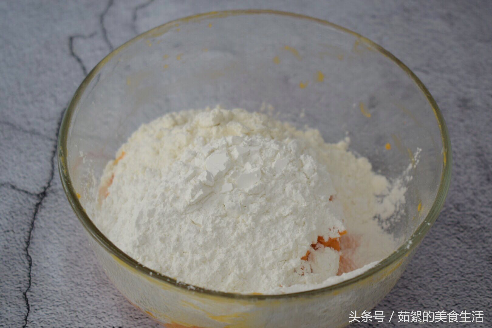 不用烤箱的点心超简单,不用烤箱就能做酸酸甜甜不油腻