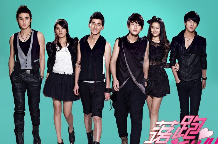 绯闻女孩queens艺人,绯闻女孩queens经典造型