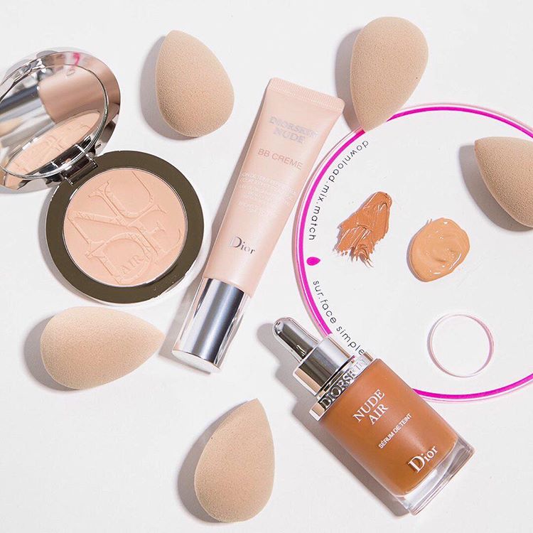 粉底液上底妆的正确方法,粉底斑驳不服帖几招还你完美底妆