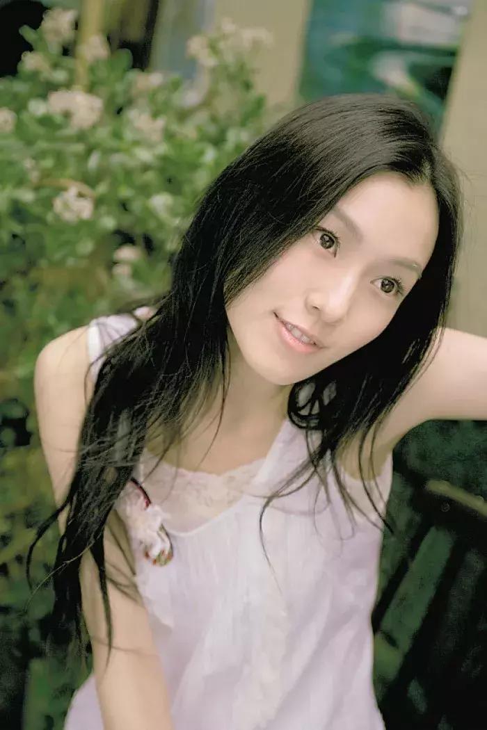 发际线高脸圆适合什么发型,男士发际线高脸长适合发型