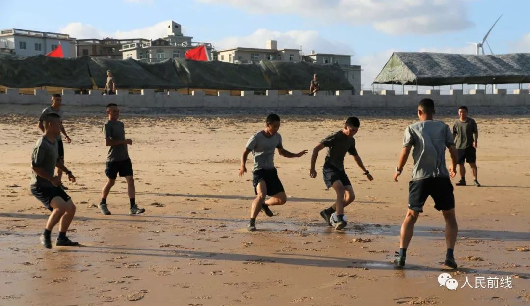 面朝大海烧烤,面朝大海人生就像奔流不息的大海