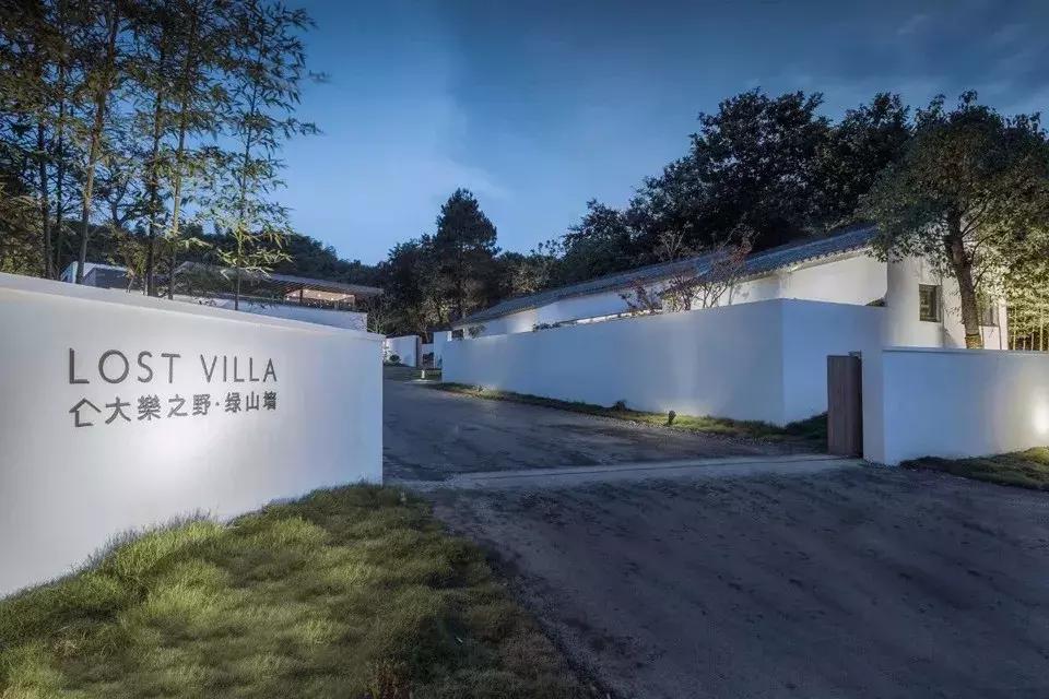 莫奈油画里的花园,莫奈油画里的梦幻花园