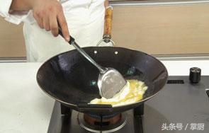 金钩银鱼炒蛋的做法,银鱼韭菜炒蛋的做法