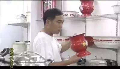 那部陪伴天津人长大的天津本土喜剧，如今过去14年了……