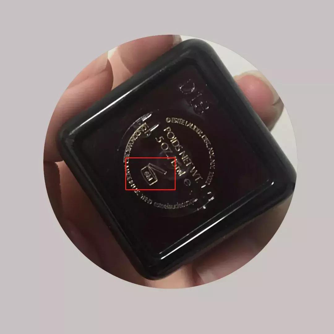 还没有用完的护肤品,没用过的化妆品过保质期还能用吗