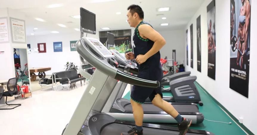 这个三线城市的“传奇”卖场，开一家火一家，服务水平超日本！