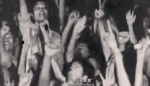 毒打、强奸、*虐性**……他把一个女人的真实故事画成漫画，看到第几张你哭了？