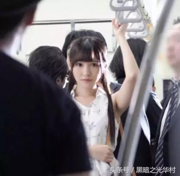 冬天小姐姐穿得好御寒 (小姐姐冬天穿正装超冷)