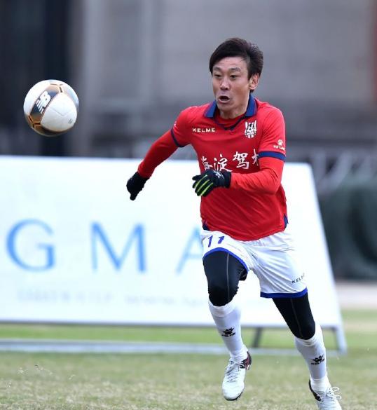 中国队前国脚高峰现在照片,中国前国家队队员高峰