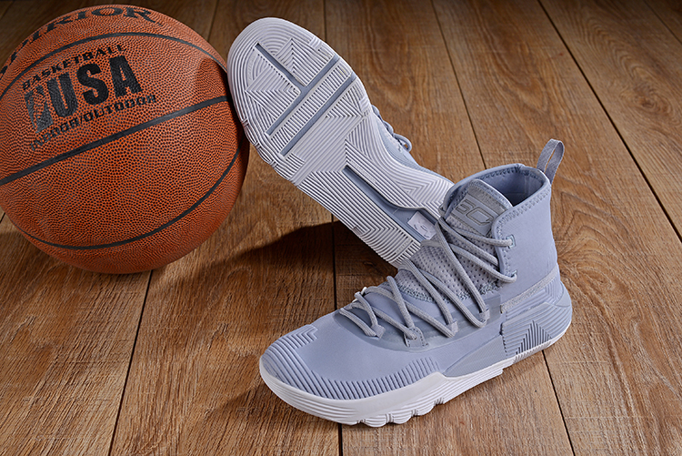 今夏UACurry3ZerOII发布！摆脱勉扣之王