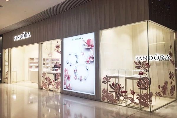 Pandora｜串珠生意难做啊！CEO：溜了溜了……