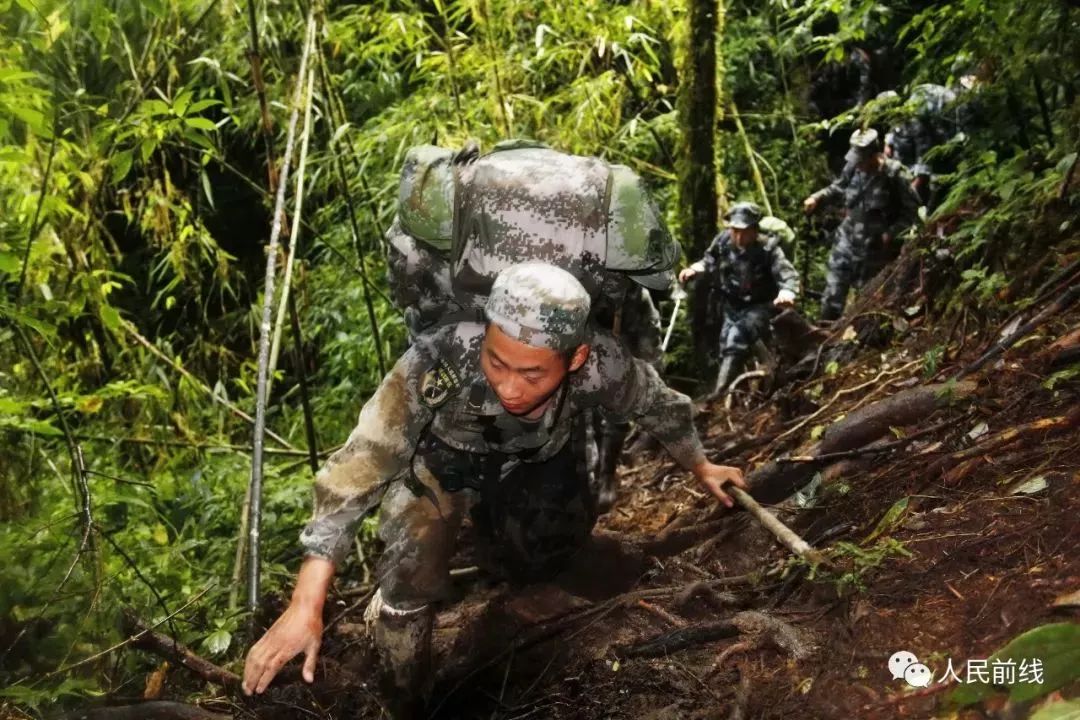 西藏军人真实照片,墨脱边防军人真实照片