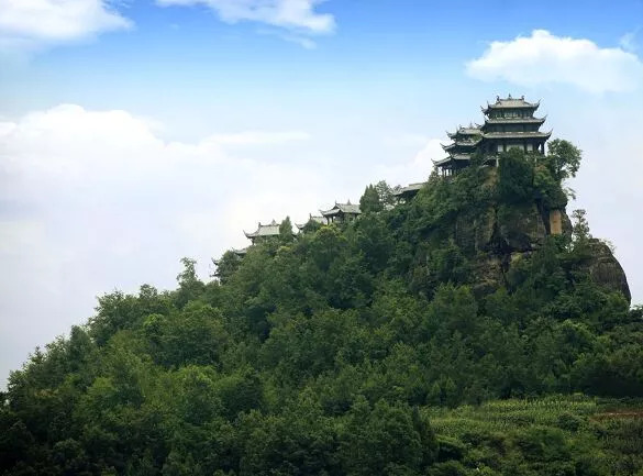 最近的一场国际拉力赛,这一届世界足球比赛在哪里举办