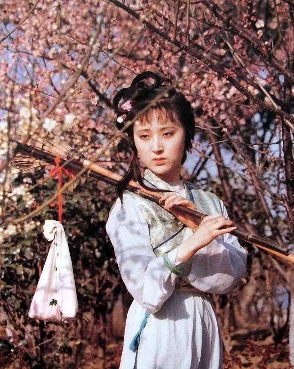 中元节夜半三更鬼门开,中元节和鬼的对话