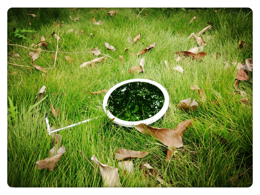 yeelight手持式便携化妆镜,yeelight便携式美妆镜