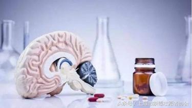 吸食毒物的人有什么危害,吸食毒粉会给人带来哪些影响