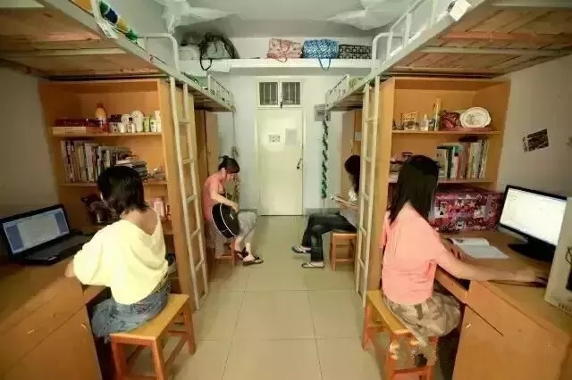 河南高校寝室哪个好,河南高校的宿舍条件