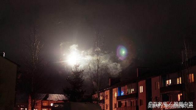 学生*党**：晚上睡不着早上起不来？不妨试试这三个办法，告别熬夜！
