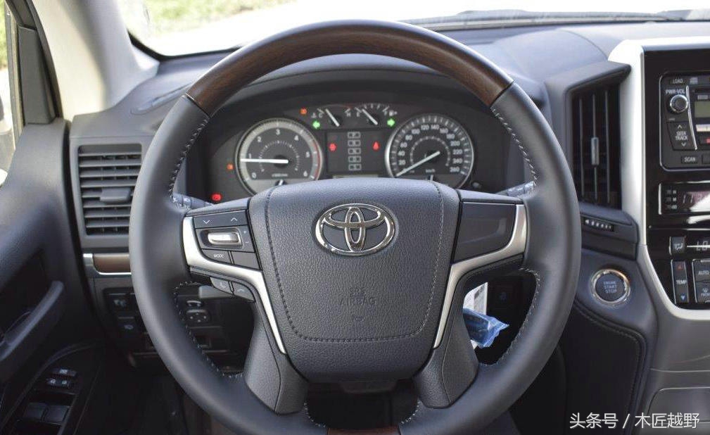 亚瑟王神剑传奇,亚瑟王神剑完整版