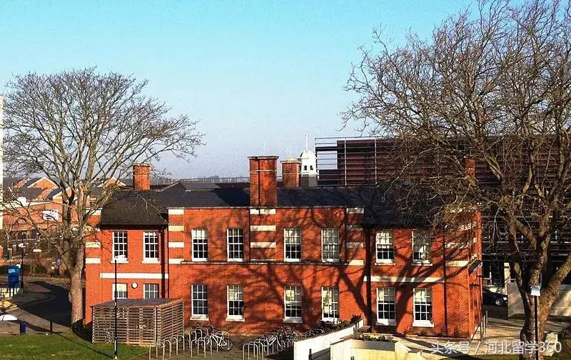 英国肯特大学,英国肯特大学商学院