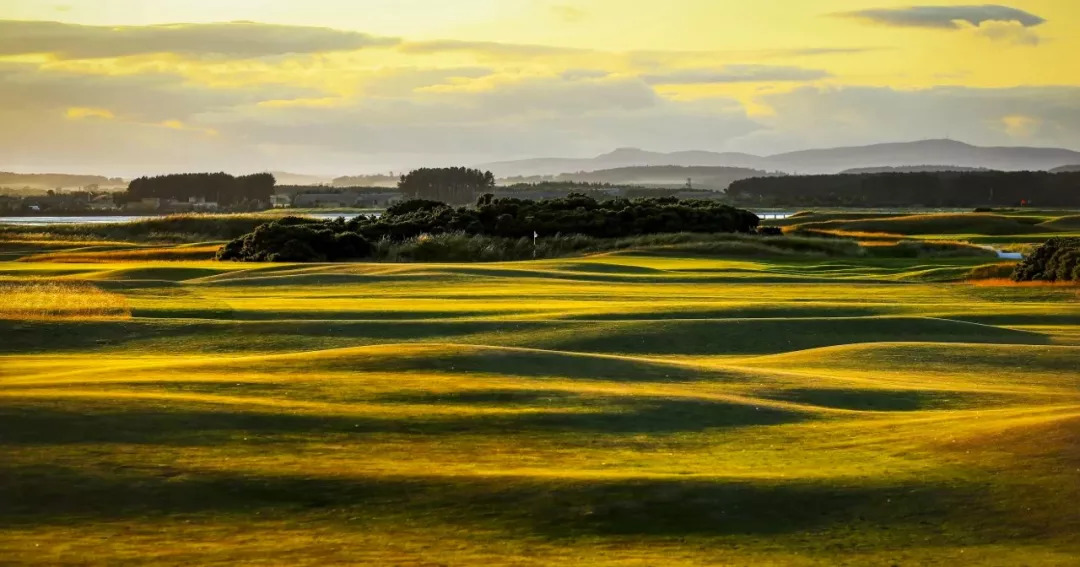 世界著名十大高尔夫球场图片,全世界最老的高尔夫球场