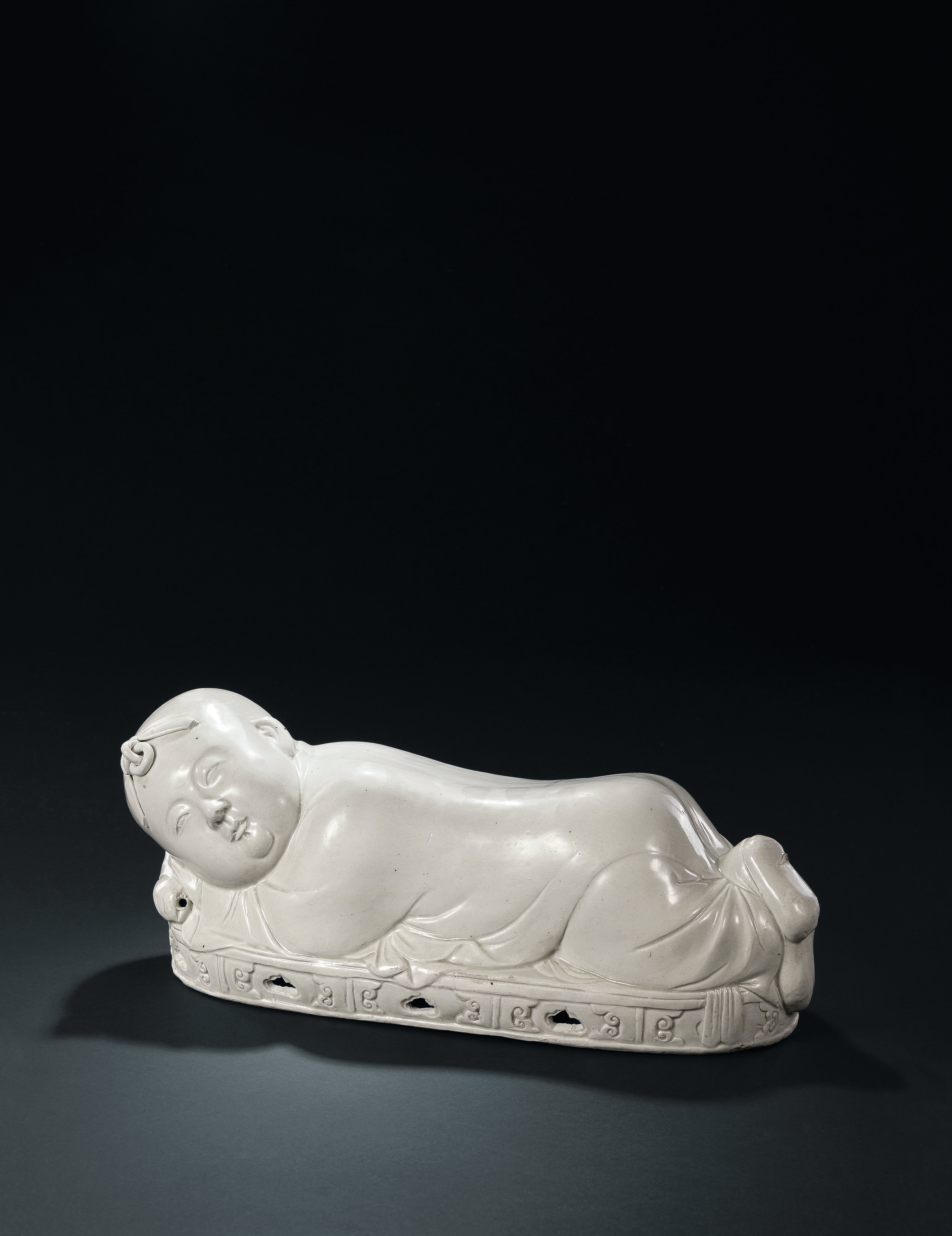 深圳纪伯伦国际拍卖行地址,香港纪伯伦拍卖瓷器