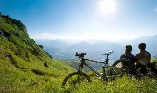 一天坚持骑行15公里的好处,坚持骑行身体有多强壮