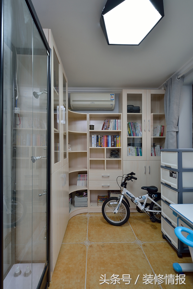 暖色系别墅年轻简约设计,温暖的装修