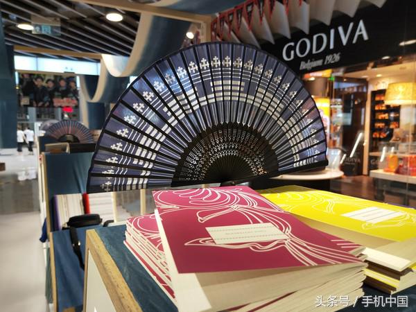 opporeno和r17哪个好,oppor17现在还值得买吗